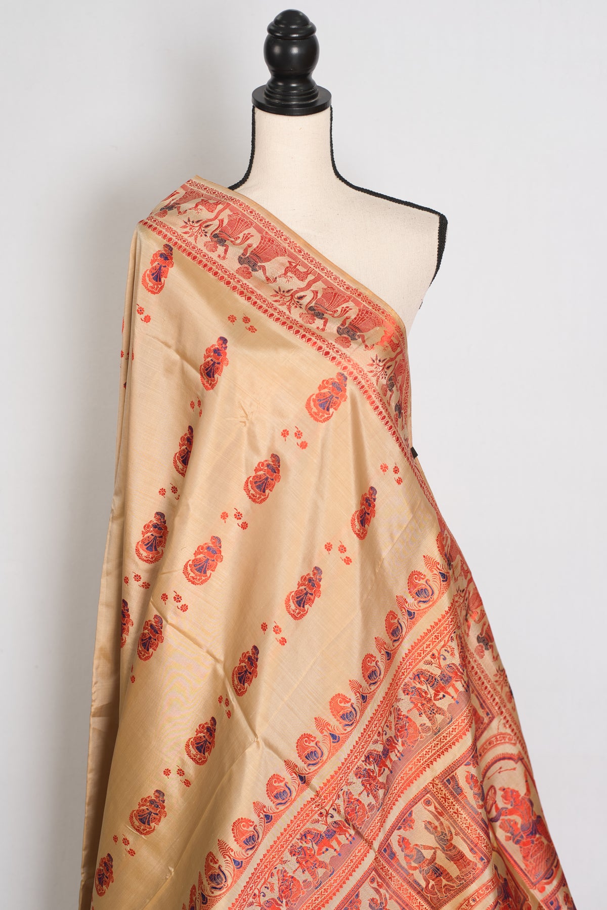 Beige Baluchari saree — pallu view