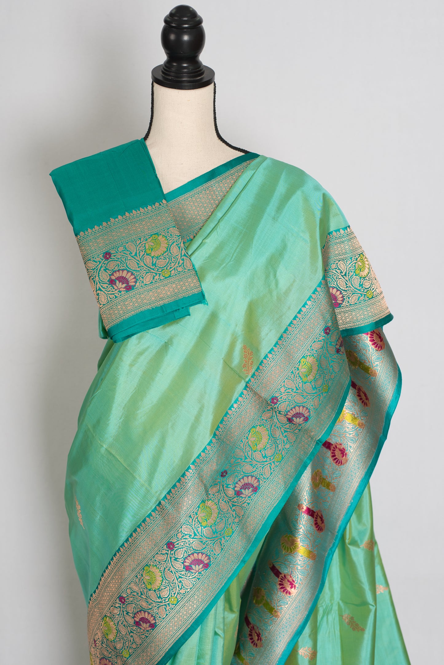 Mehuli : Sea Green Meenakari Handwoven Banarasi Silk Saree | Silk Mark Certified image 2