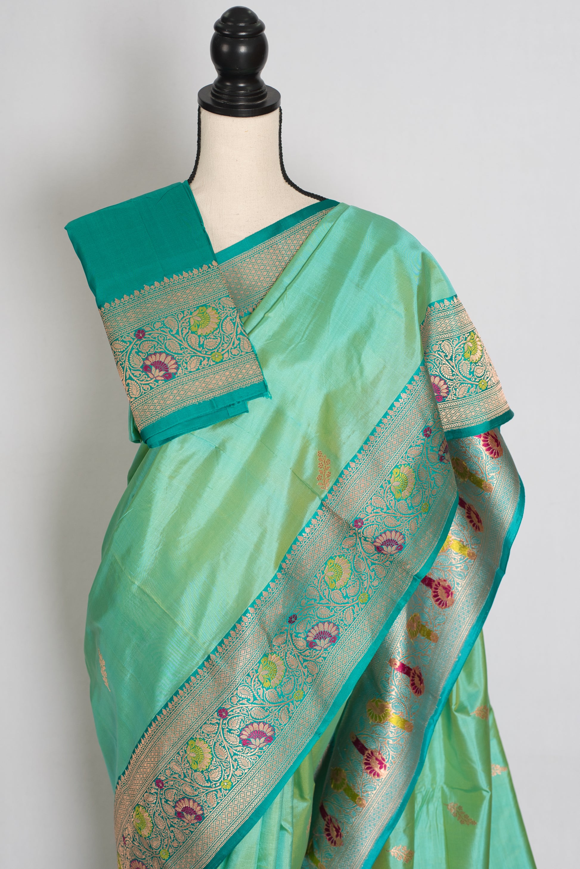 Mehuli : Sea Green Meenakari Handwoven Banarasi Silk Saree | Silk Mark Certified image 2