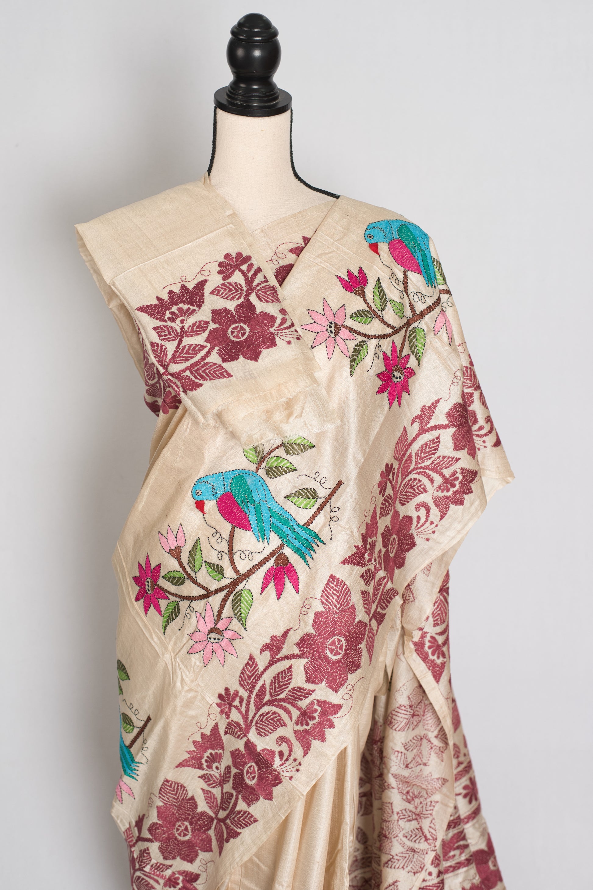 Pritha : Beige and Maroon Hand Embroidered Kantha Stitch Pure Gachi Tussar Saree image 2