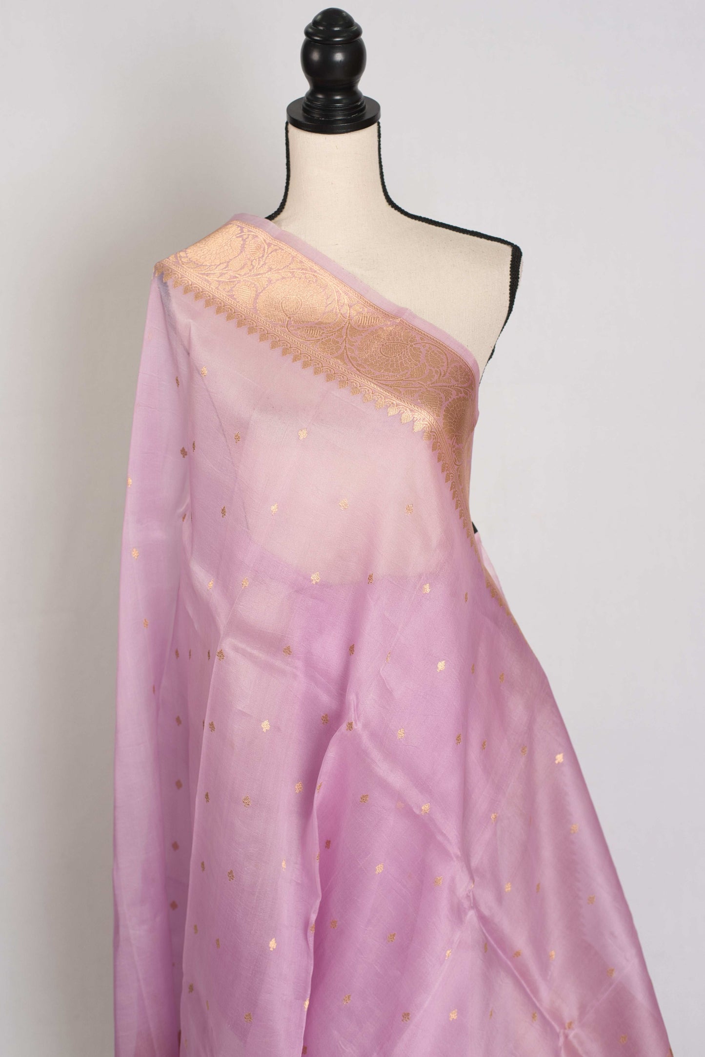 Afrin : Silk Mark Certified Mauve Kora Organza Banarasi Saree with Golden Zari image 4