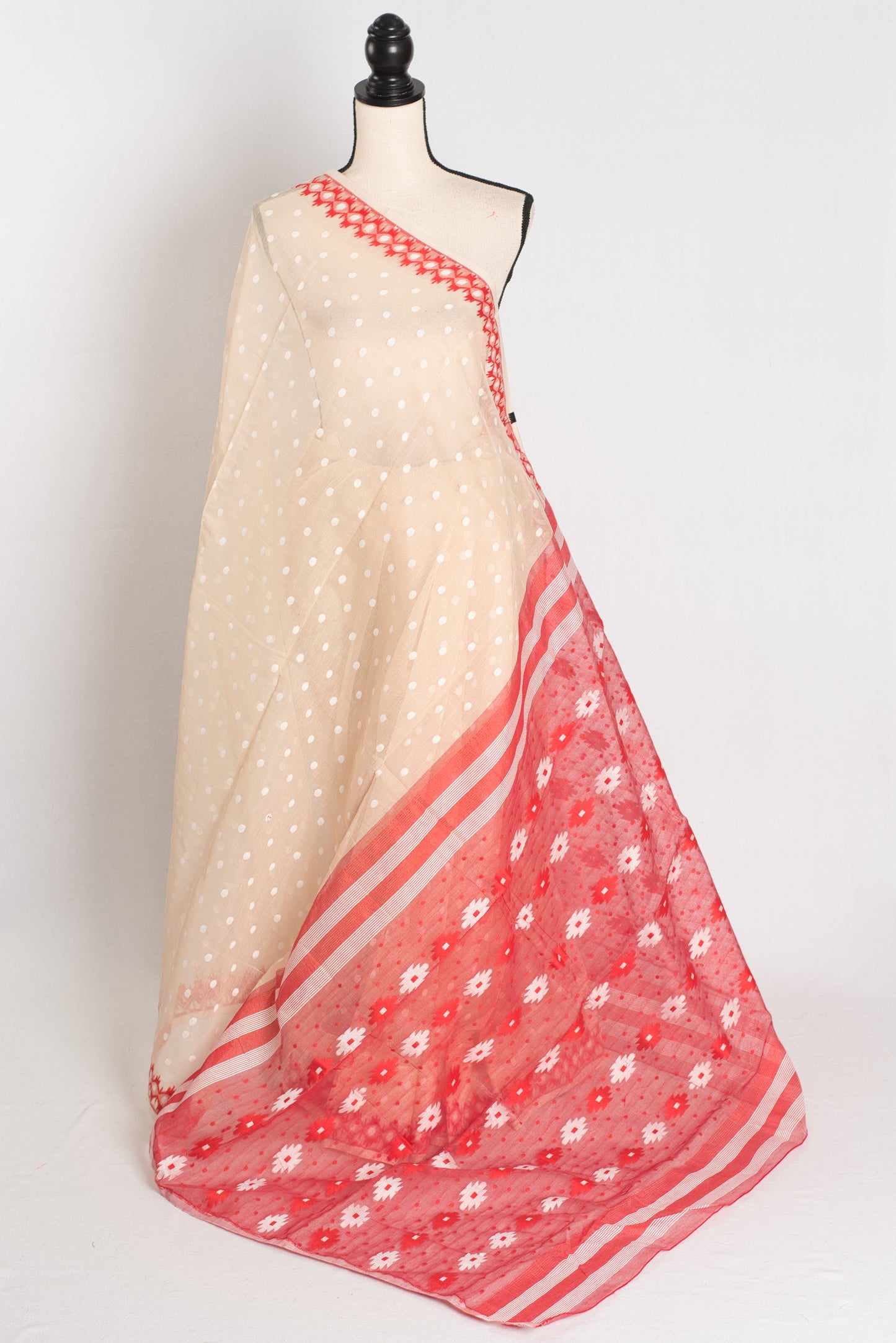 Ahiri : Beige and Red Blended Soft Cotton Jamdani Bengali Saree image 4