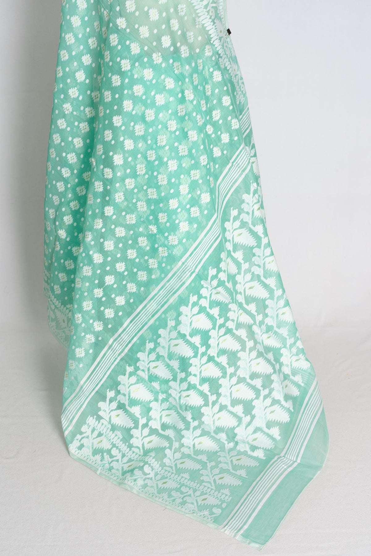 Sea Green and White Jamdani saree — detail view