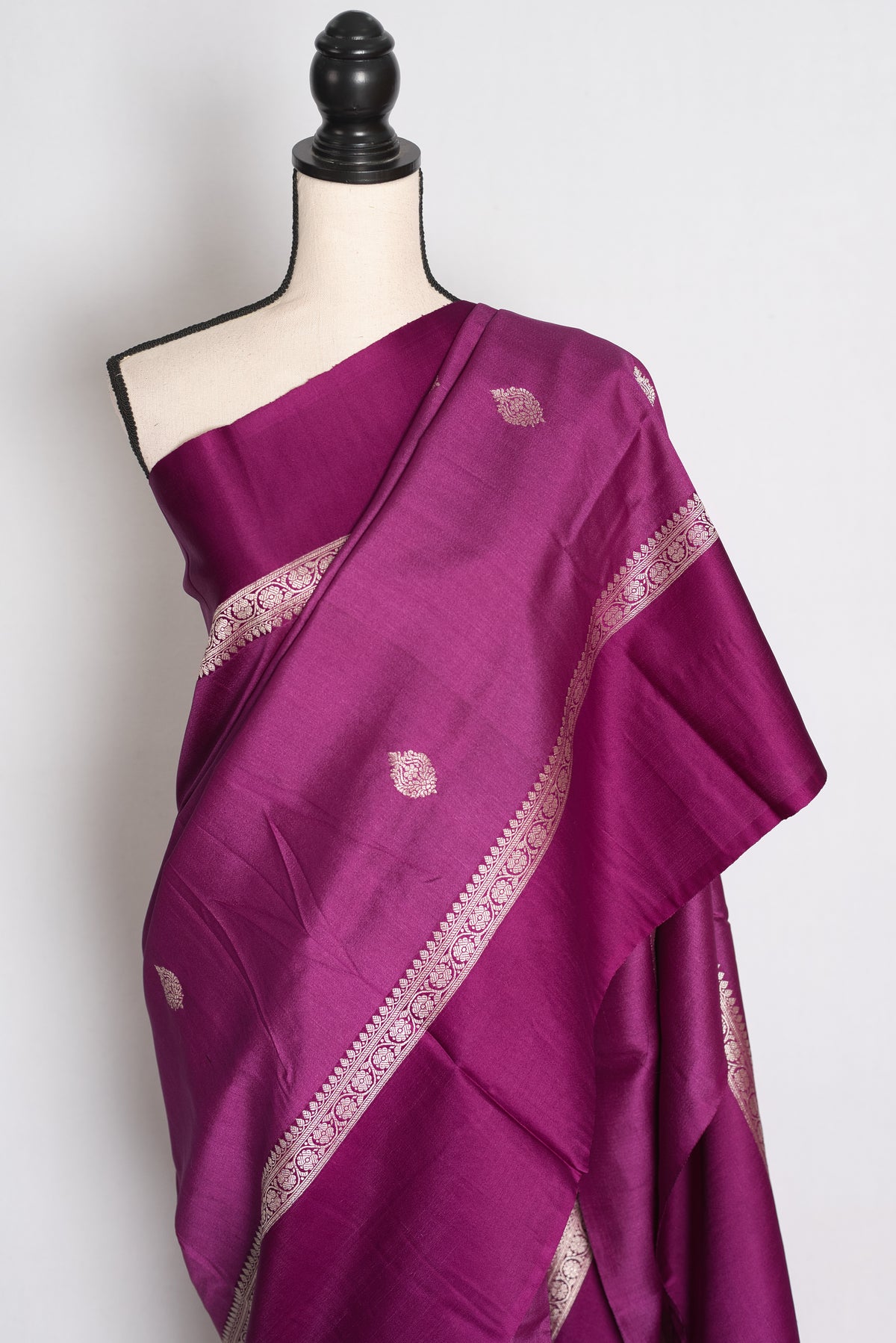 Girish : Deep Plum Tussar Silk Banarasi Handwoven Saree with Solid Satin Border image 5