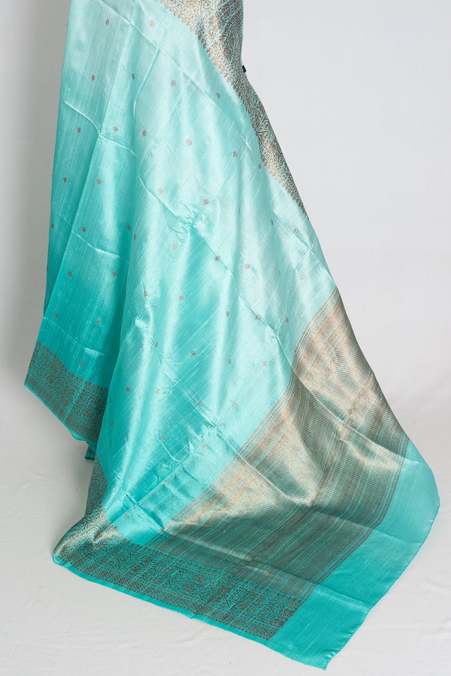 Gemini : Sky Blue Ombre Pure Raw Silk Handwoven Banarasi Saree image 3