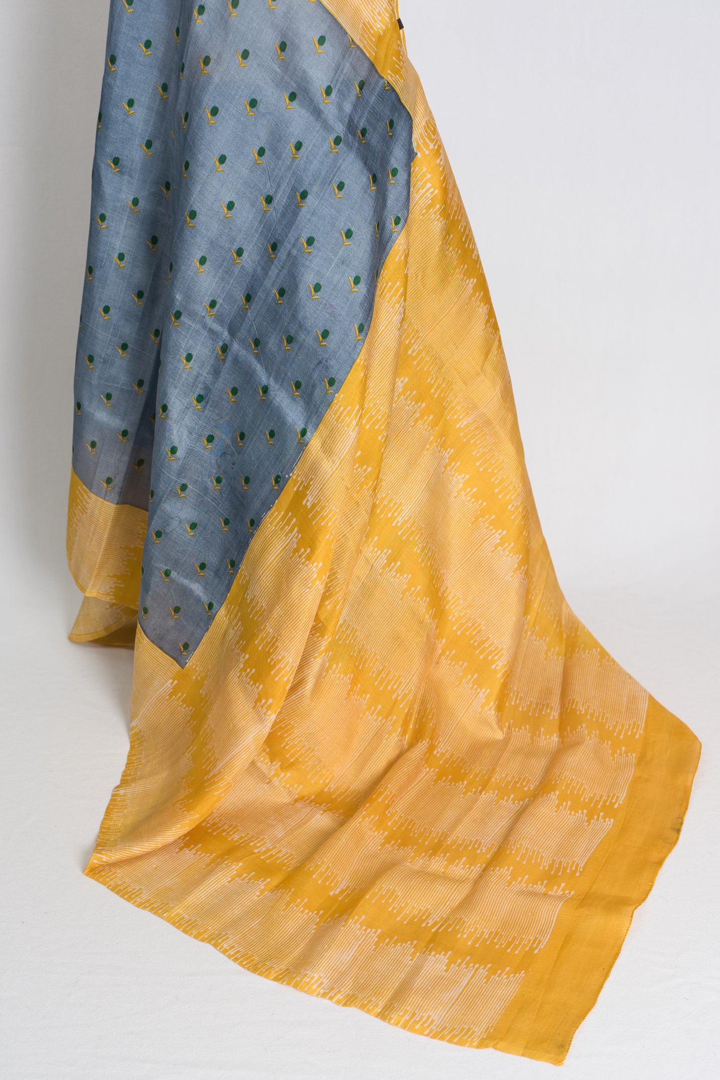 Sanj : Exclusive Hand Block Printed Bishnupur Silk Saree in Grey and Yellow image 3