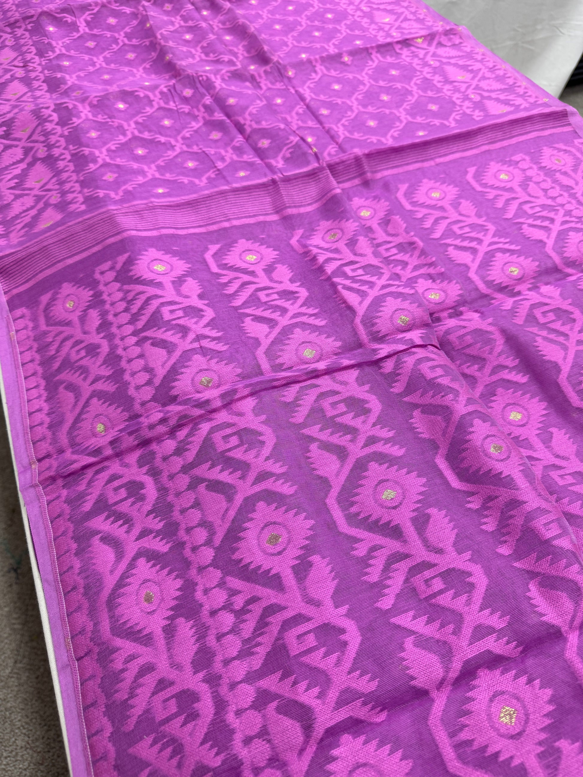 Ananya : Mauve Blended Soft Cotton Jamdani Saree image 3