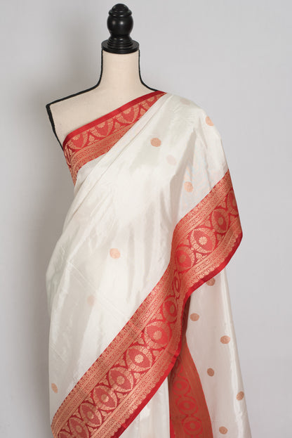 Shreya : White and Red Handwoven Katan Silk Banarasi Saree | Silk Mark Certified image 5