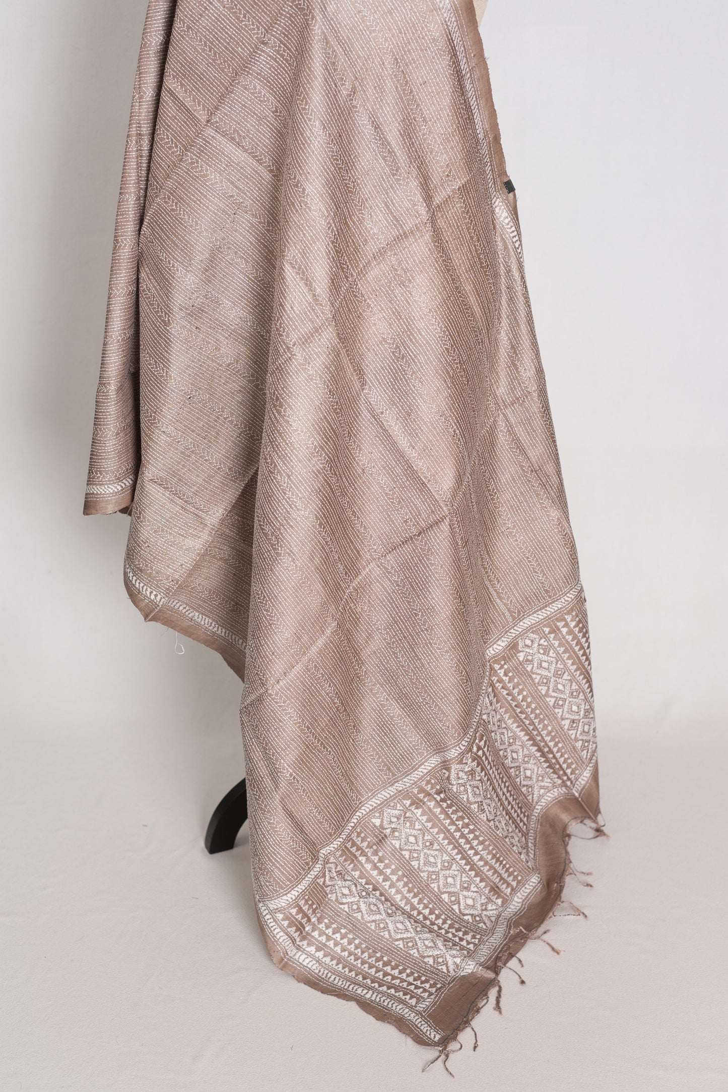 Hand Embroidered Brown & White Gachi Tussar Silk Kantha Dupatta | Neha image 2