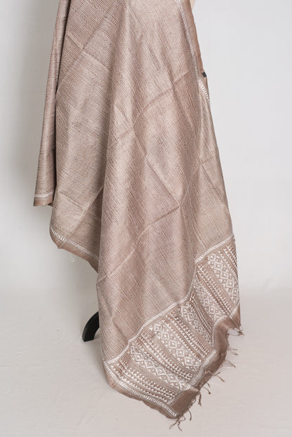 Hand Embroidered Brown & White Gachi Tussar Silk Kantha Dupatta | Neha image 2