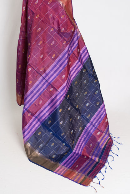 Parvati : Bishnupur Katan Silk Checks Kalakshetra Saree in Purple image 3