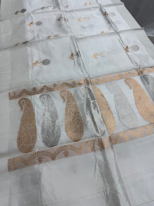 Ganga : White Silk Banarasi Saree with 36 Size Stitched Blouse image 0