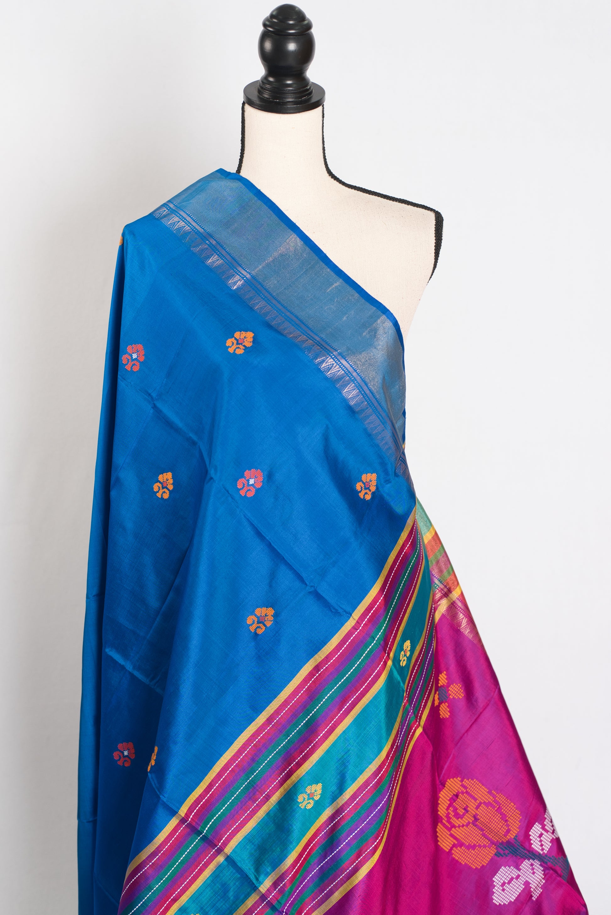 Rashmi : Lightweight Bishnupur Katan Silk Saree in Peacock Blue and Purple image 4
