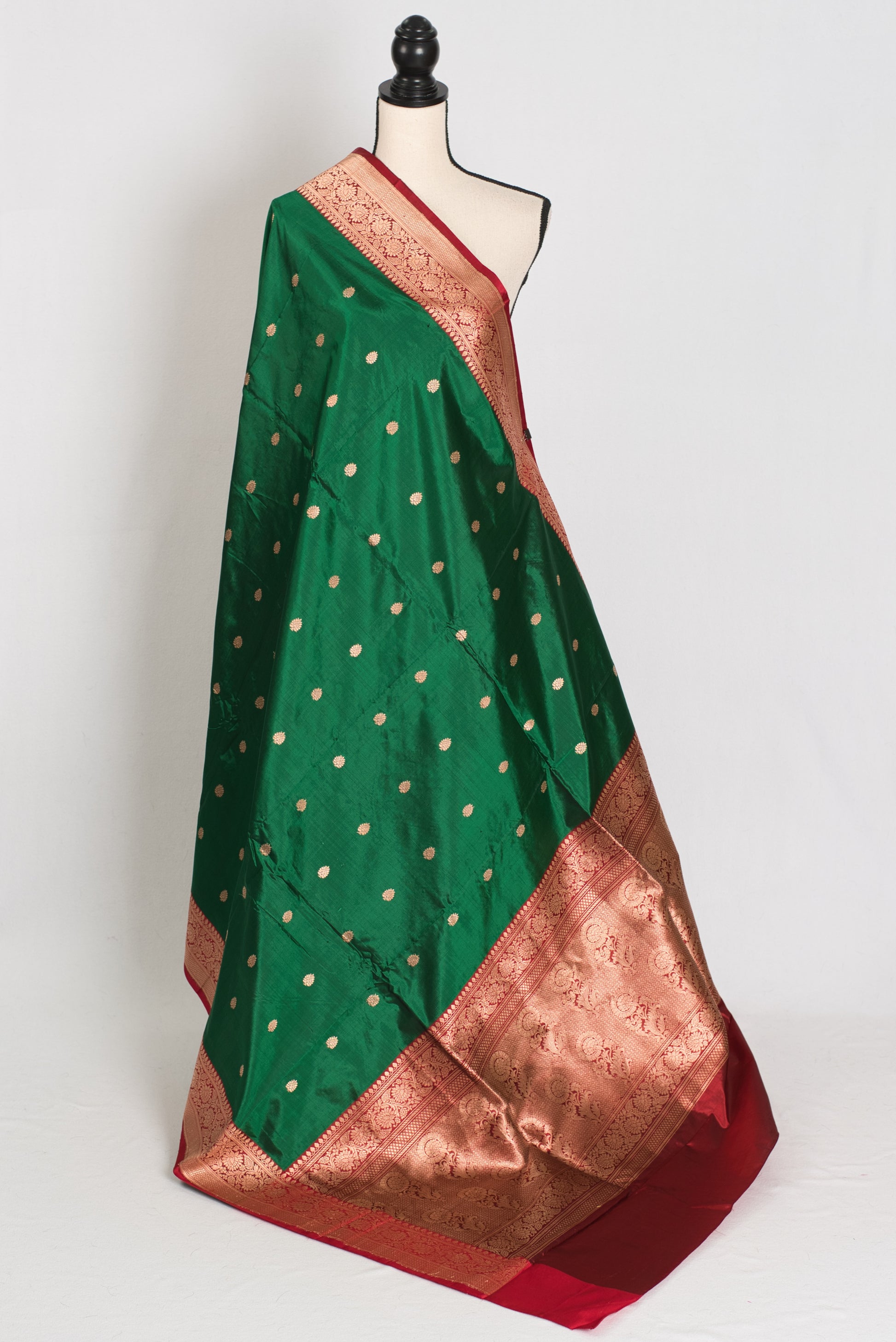 Saira : Certified Silk Banarasi Saree in Green and Dark Red image 1
