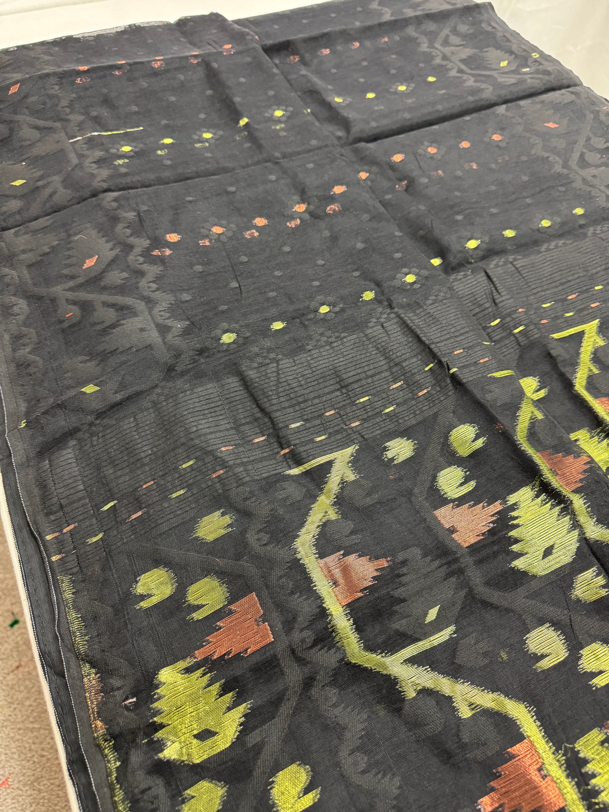Chandrika : Black Blended Soft Cotton Jamdani Saree image 5