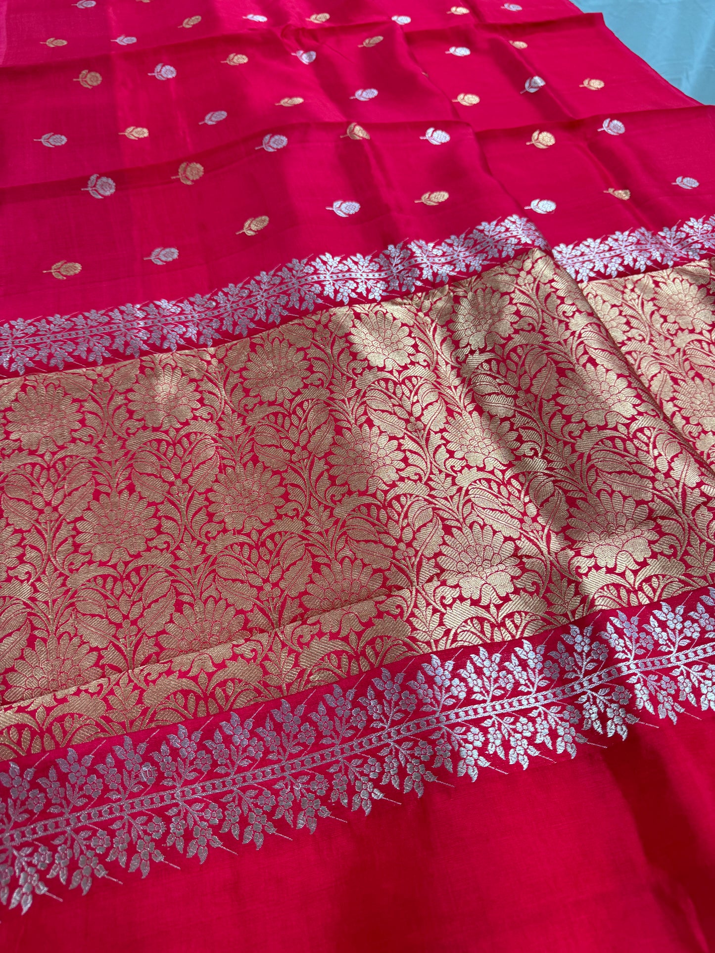Scarlet Blossom : Silk Mark Certified Lightweight Red Banarasi Saree image 4