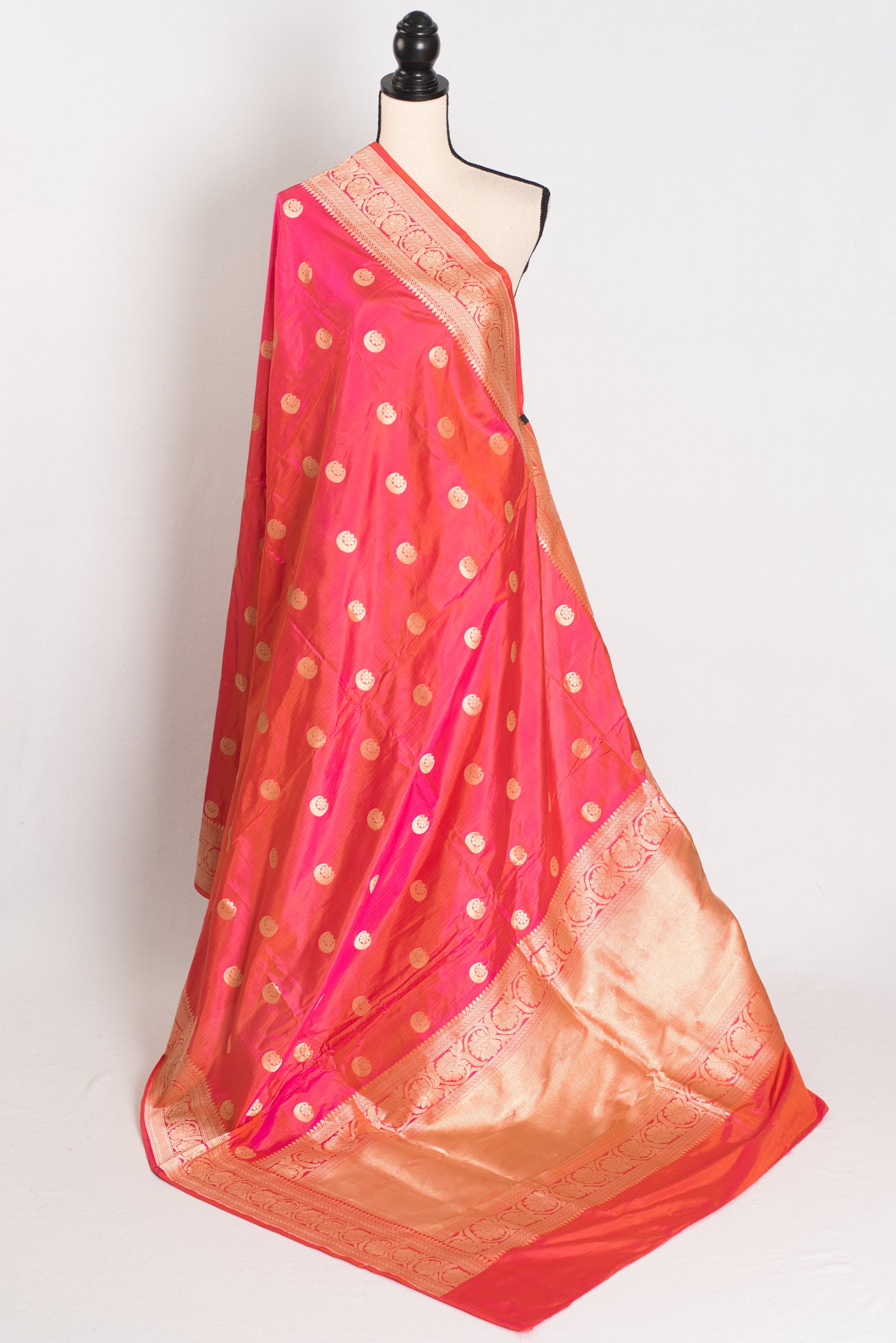 Sonakshi: Silk Mark Certified  Peach and Gold Bridal Banarasi Silk Saree image 1
