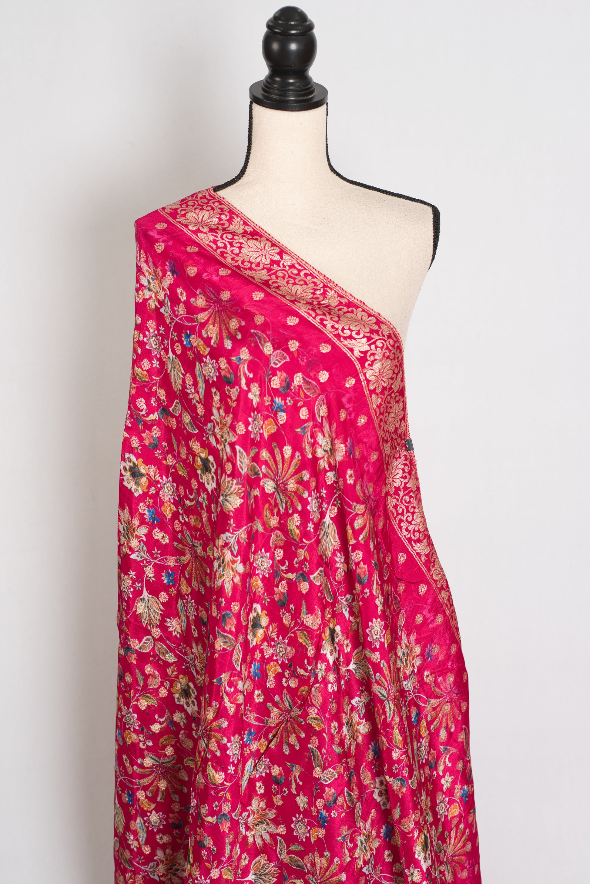 Arifa : Dark Pink Dola Silk Banarasi Dupatta image 0