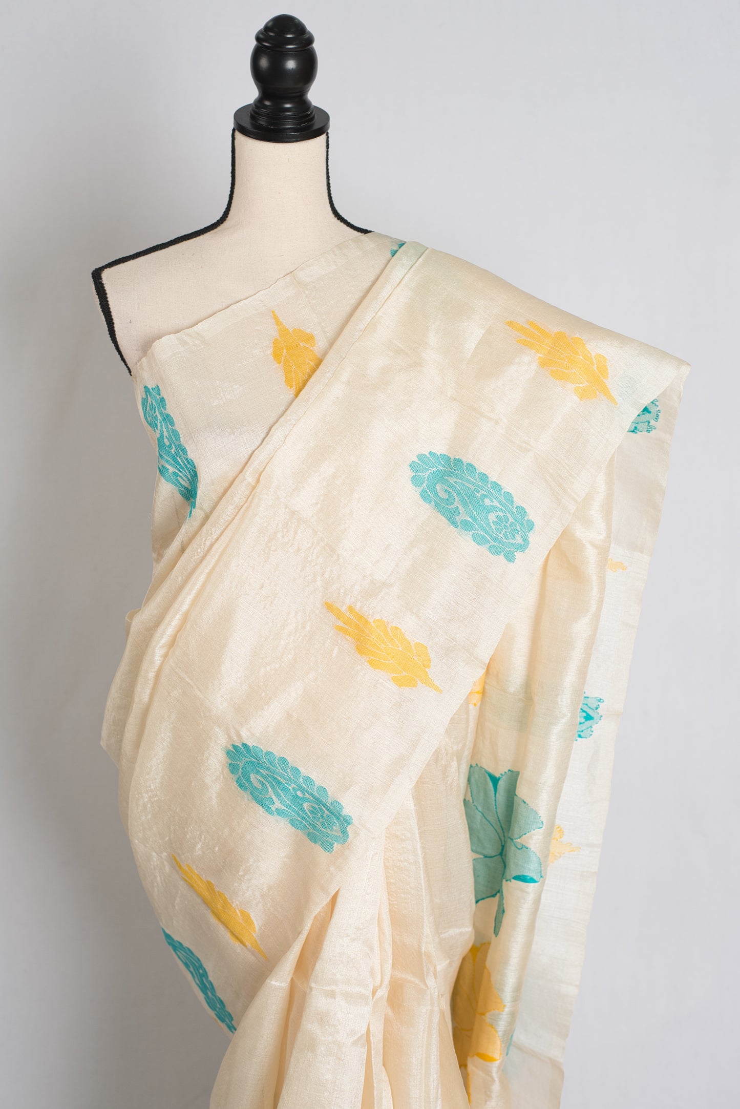 Laboni : Handwoven Bengal Tussar Saree in Cream, Yellow and Blue image 5