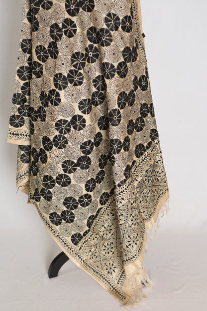 Hand Embroidered Black & Beige Gachi Tussar Silk Kantha Dupatta | Mou image 2