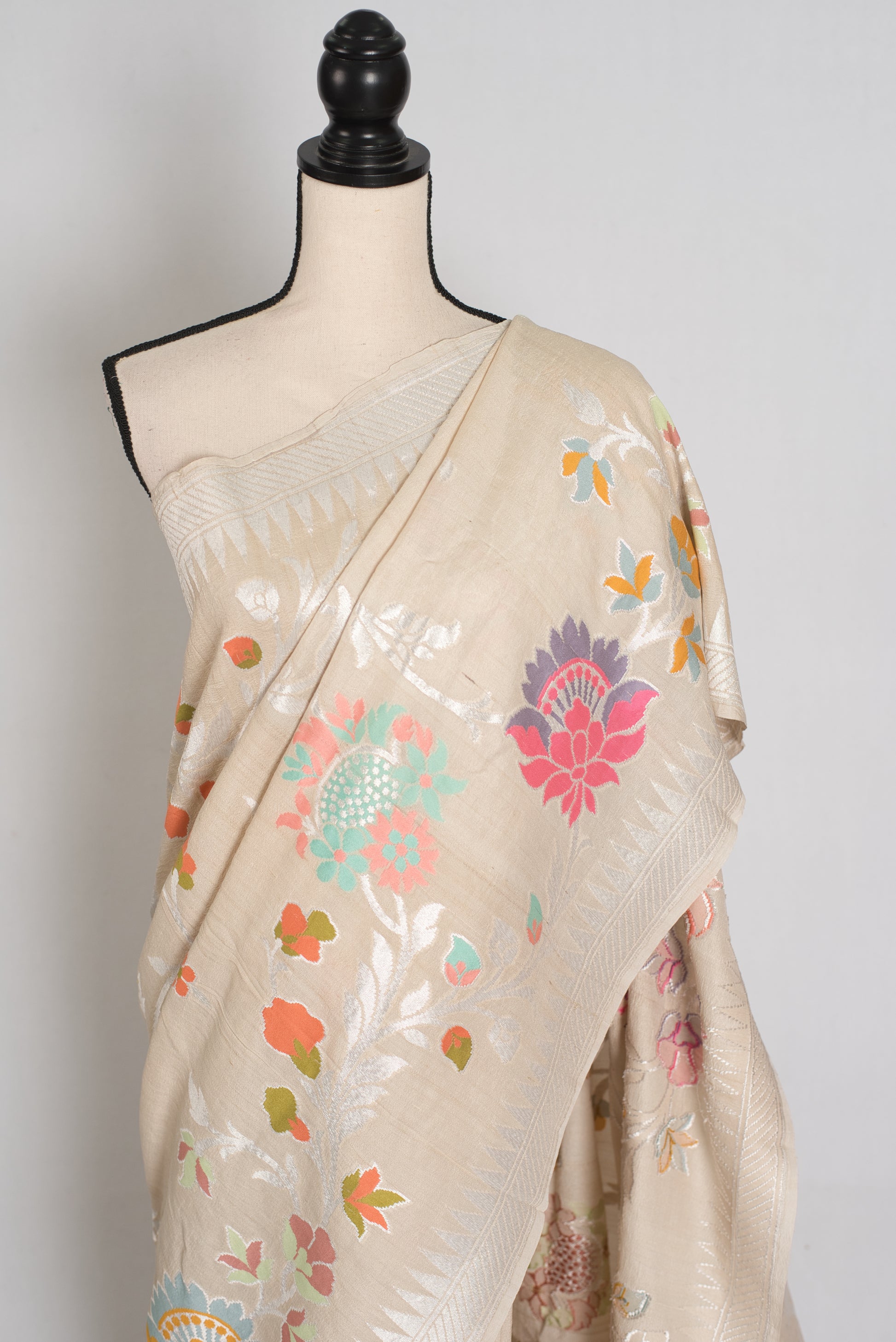 Nidhi : Beige & Silver Tussar Georgette Banarasi Saree with Minakari Florals image 6