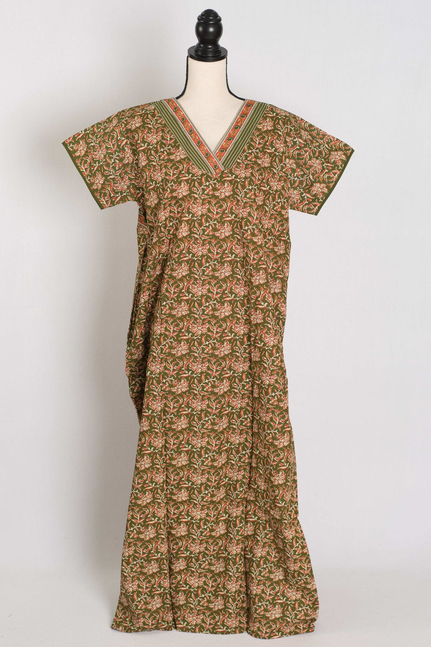 Kalamkari Printed Heena Green Women Indian Cotton Nighty in Regular Size image 0