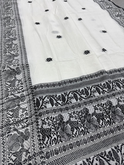 Nandini : Off-White and Black Soft Cotton Baluchari Saree with Blouse Piece image 5