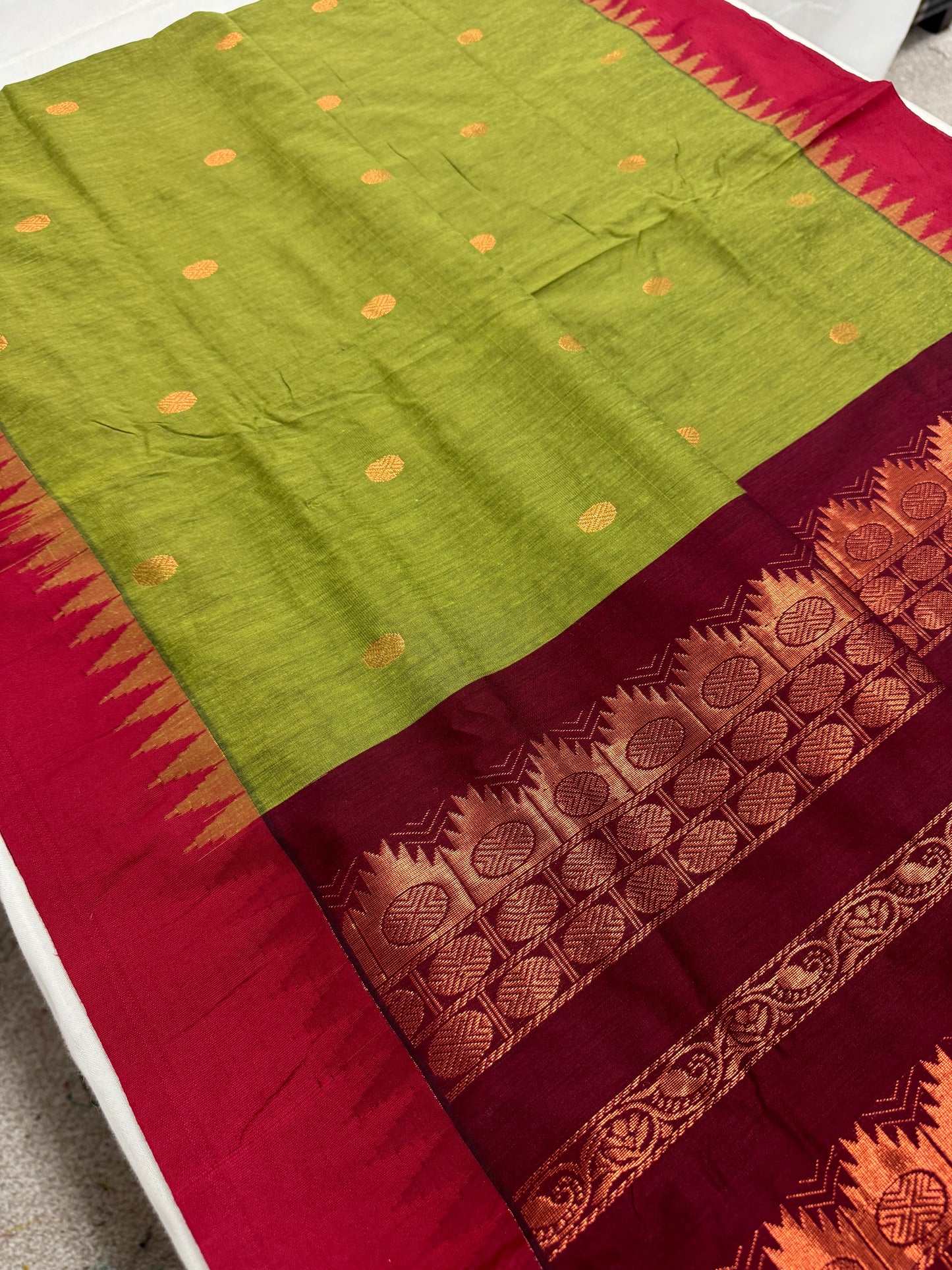 Sheuli : Blended Cotton Gadwal Saree in Moss Green and Red image 3