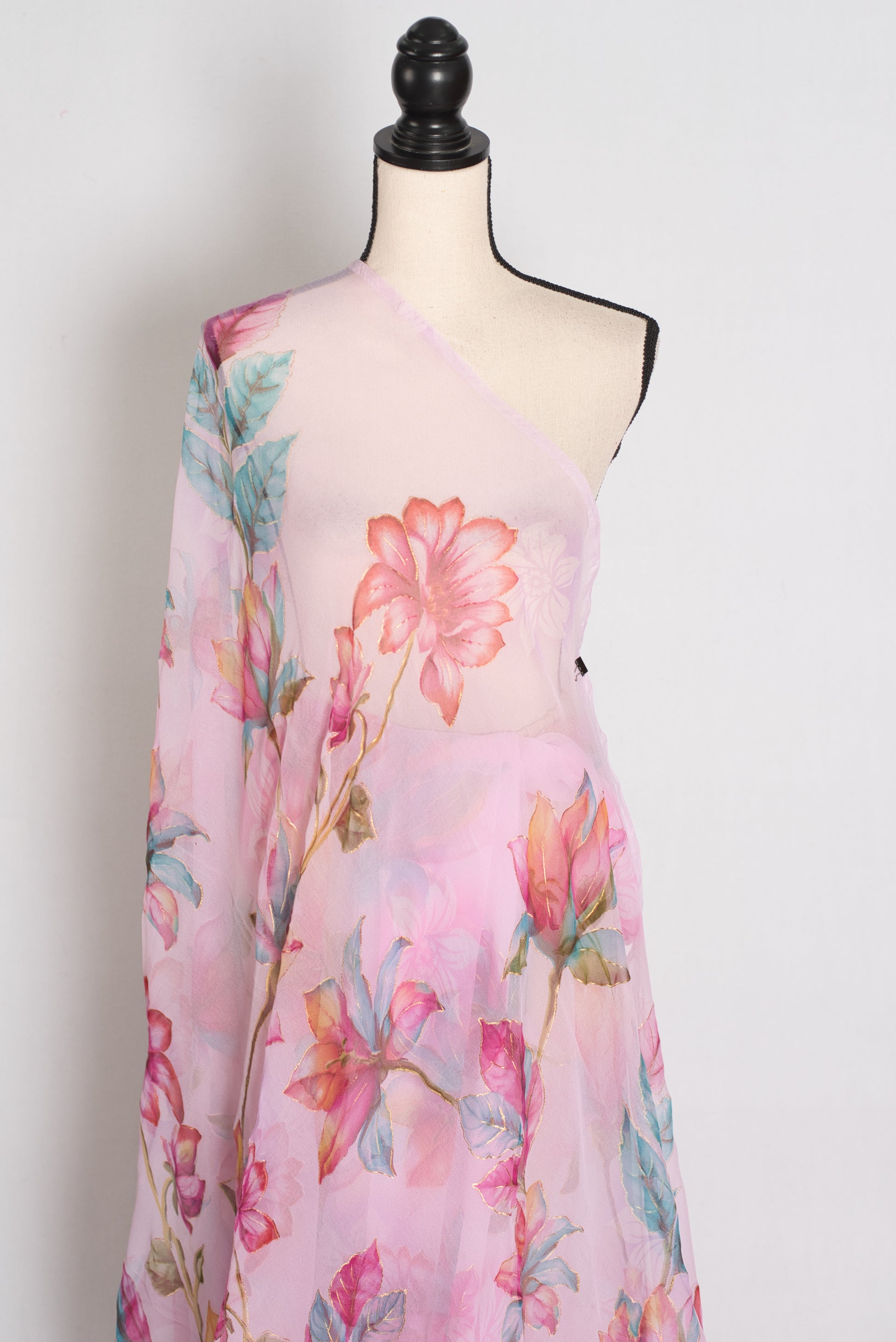 Lia : Pink Floral Printed Chiffon Saree – Budget-Friendly Summer Drape image 3
