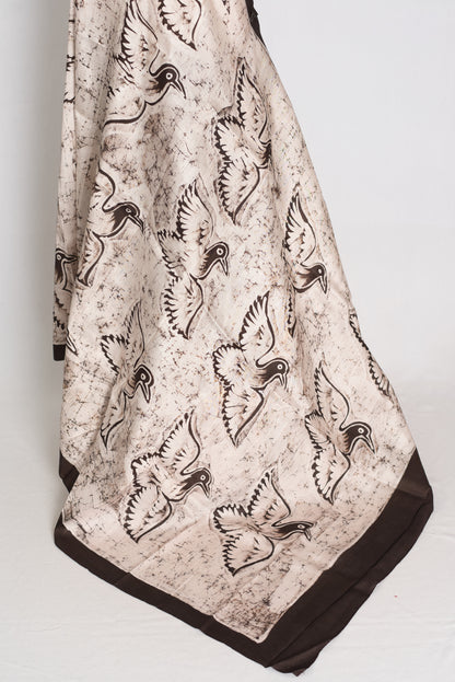 Bristi : Off-White and Coffee Brown Half and Half Hand Batik Pure Silk Saree image 3