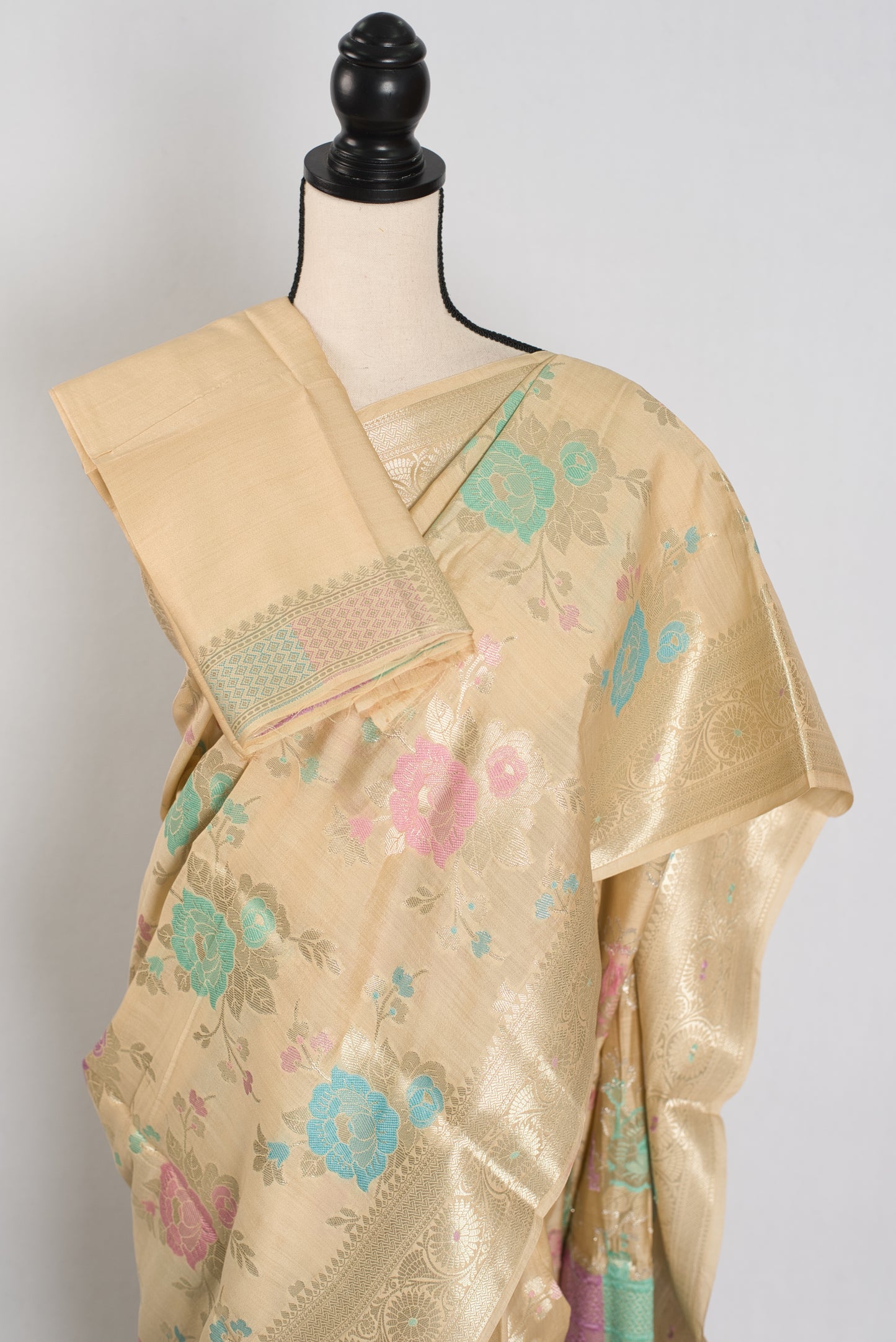Mahi: Off-White & Gold Soft Muga Cotton Silk Saree | Floral Banarasi Weave image 2