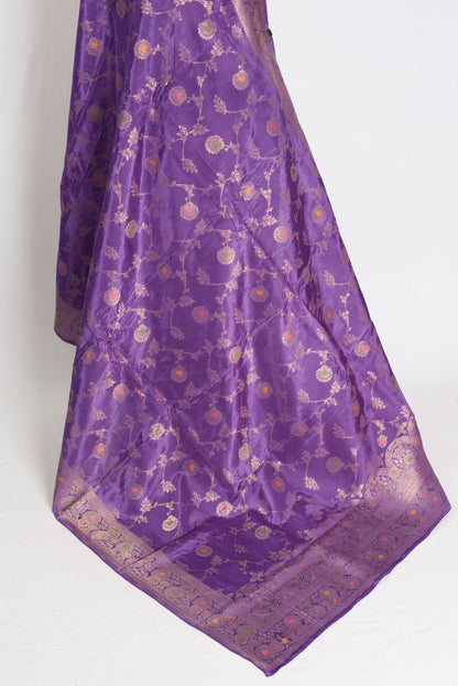 Amrita : Semi Crepe Silk Jaal Banarasi Saree in Purple and Gold image 3