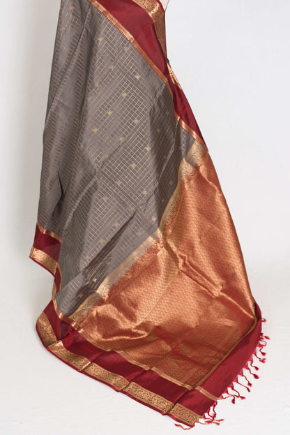 Kalyani : Gray and Maroon Checks Kanjivaram Pattu Silk Saree image 4
