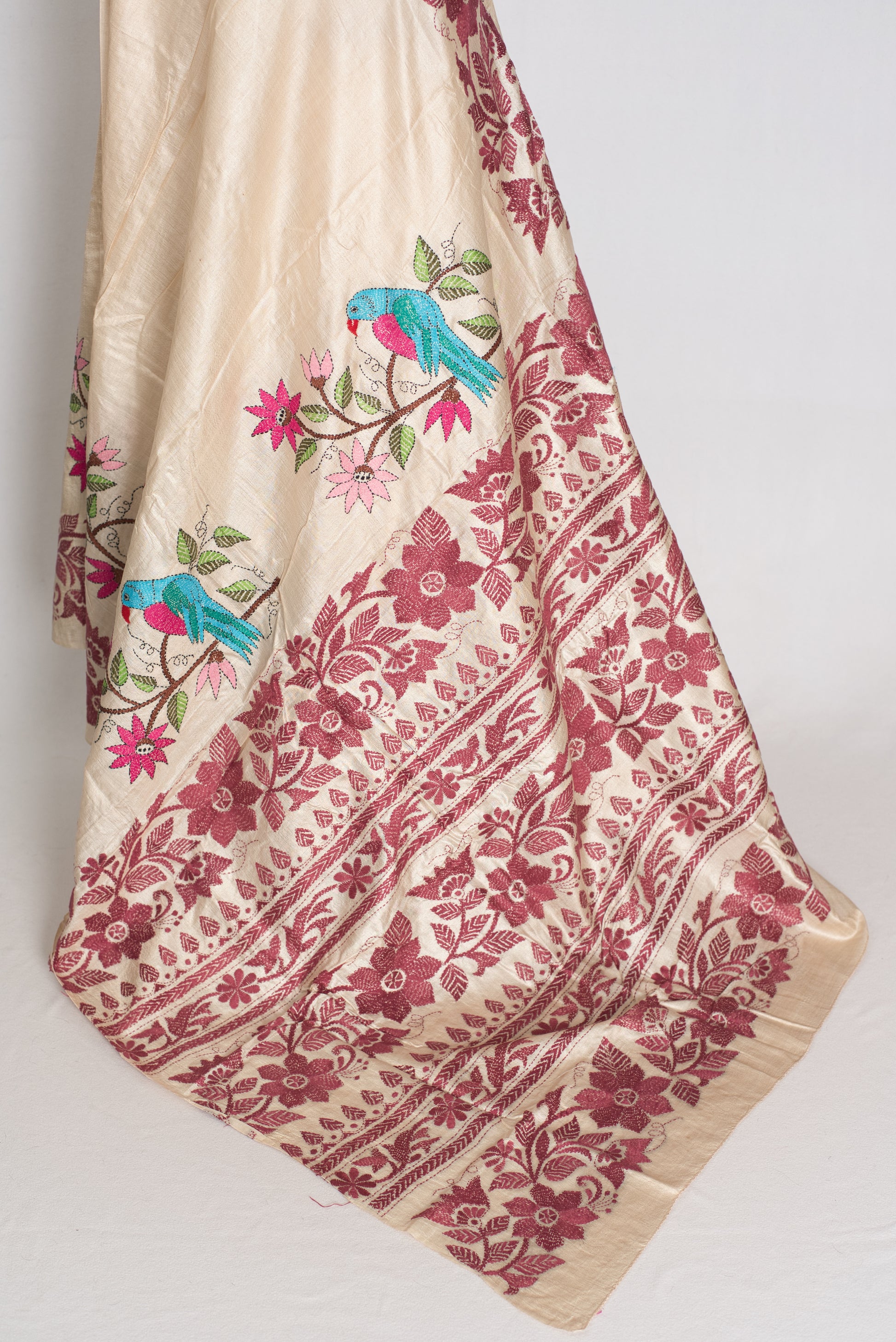 Pritha : Beige and Maroon Hand Embroidered Kantha Stitch Pure Gachi Tussar Saree image 3