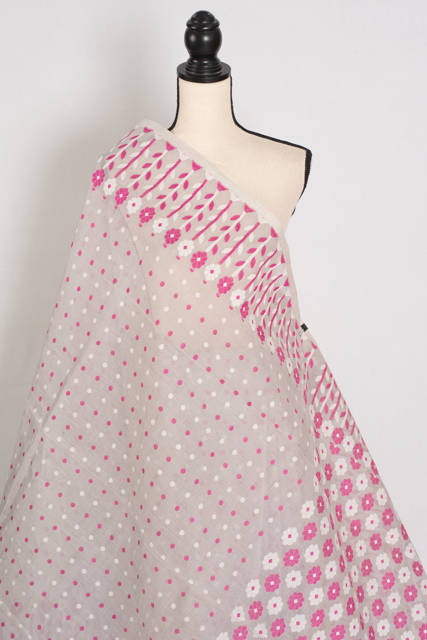 Geeta: Gray, Pink and White Pure Cotton Jamdani Saree with Blouse image 4