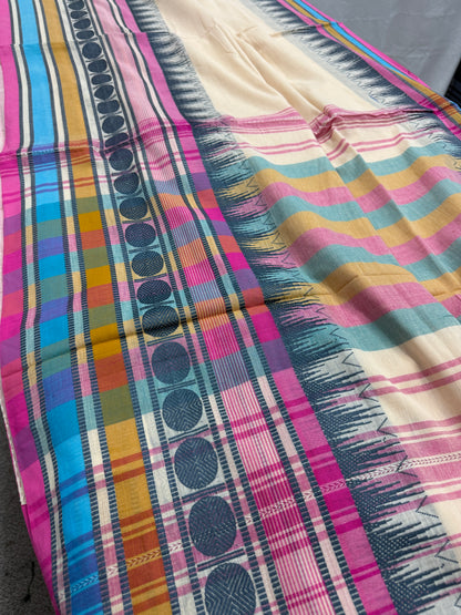Shweta: Handwoven Dhaniakhali Bengali Soft Cotton Saree with Wide Border image 4