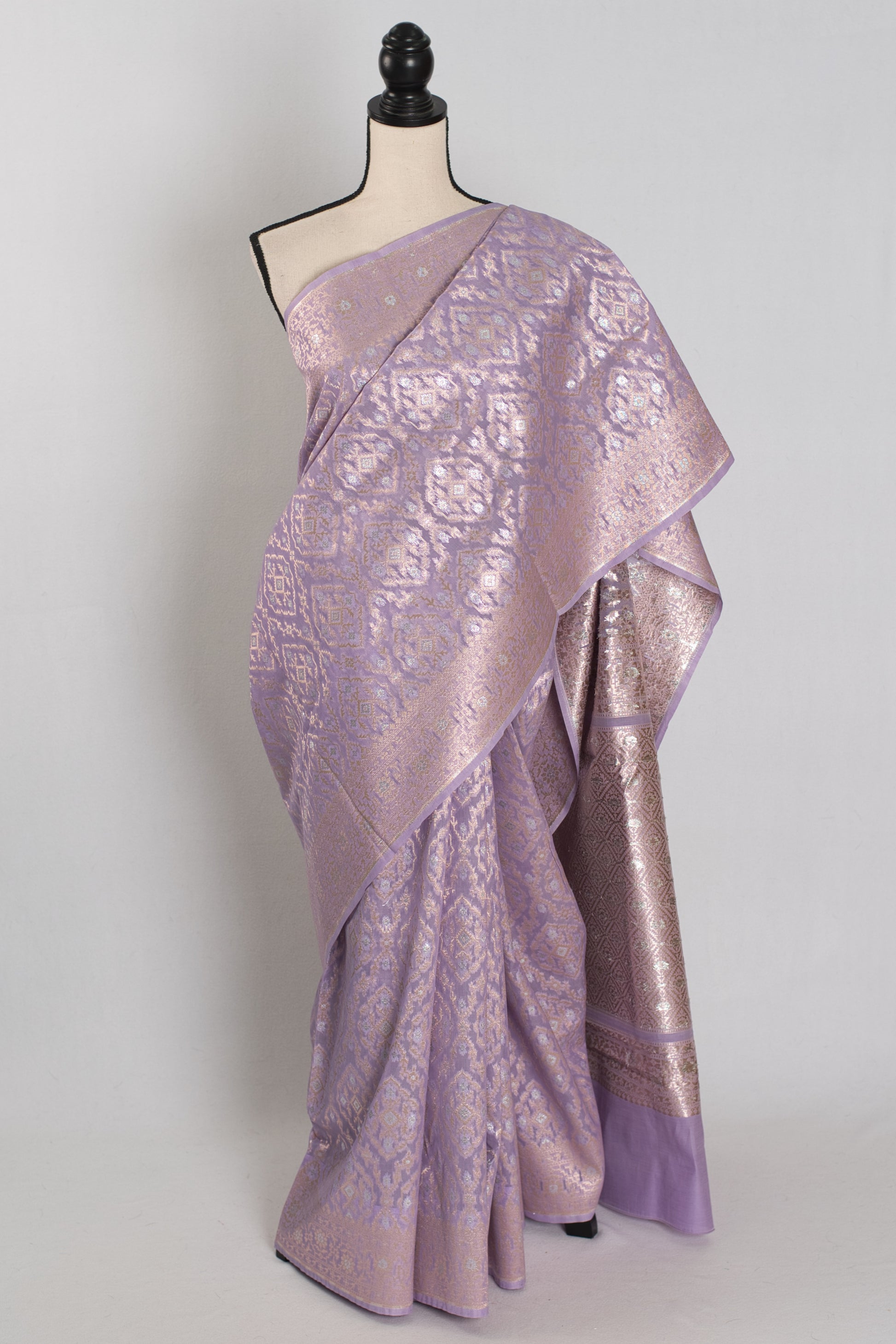 Nandini: Mauve & Gold Cotton Silk Jamdani Banarasi Saree image 0