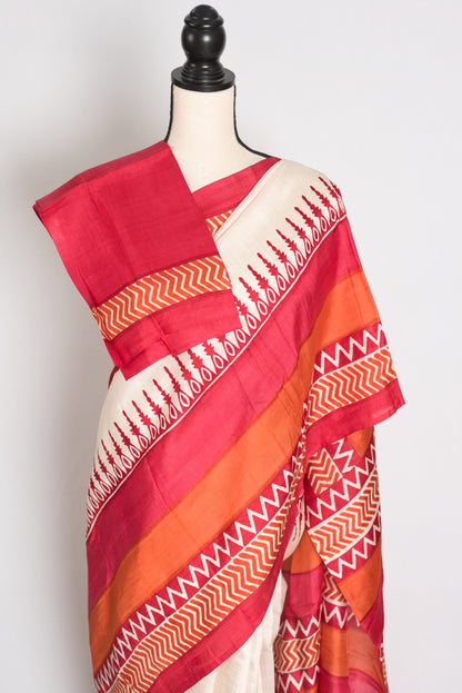 Lakshmi : Off-White and Red Hand Block Printed Murshidabad Pure Silk Saree image 2