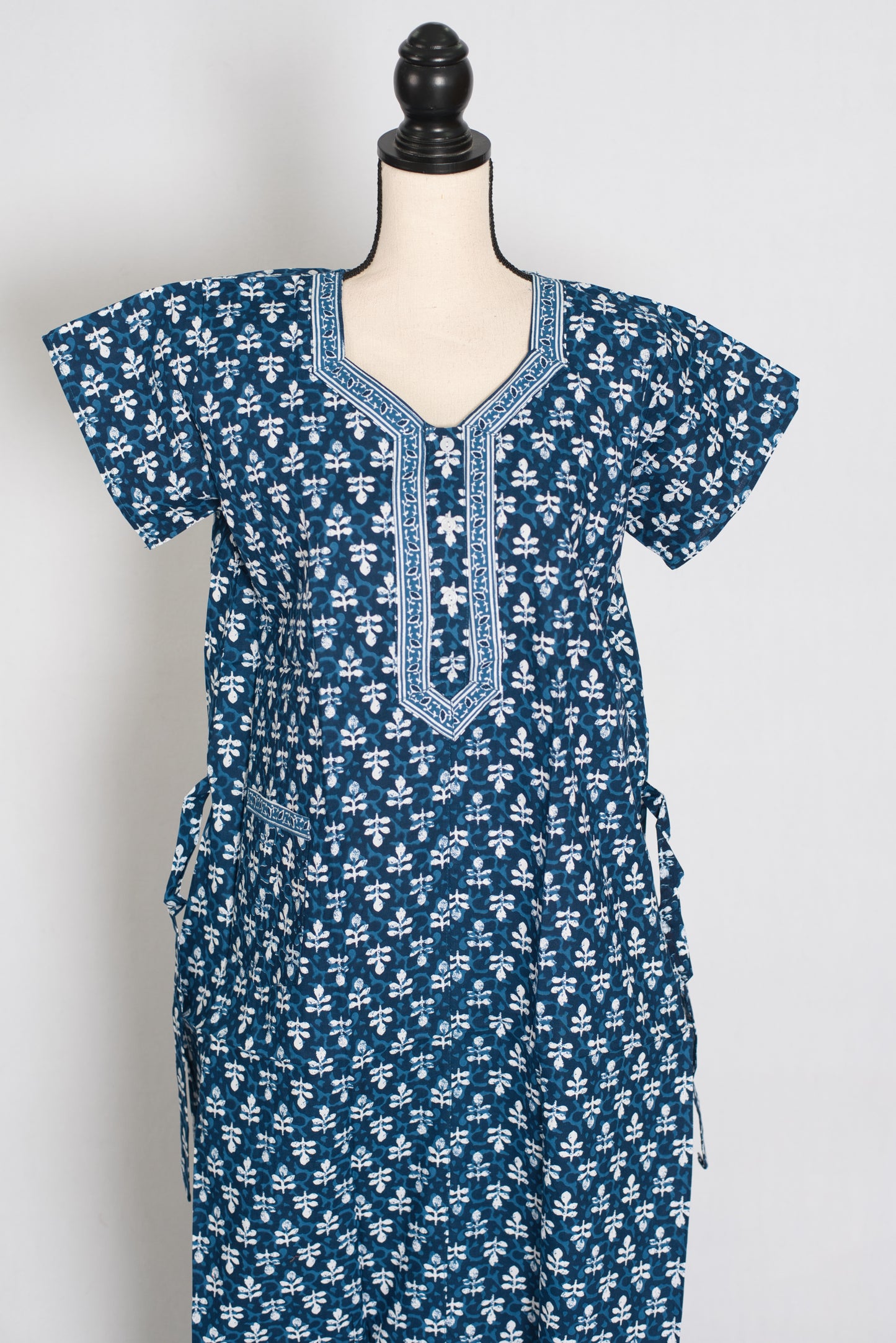 Indigo Blue Floral Sprig Block Print Pure Cotton Indian Nightgown image 0