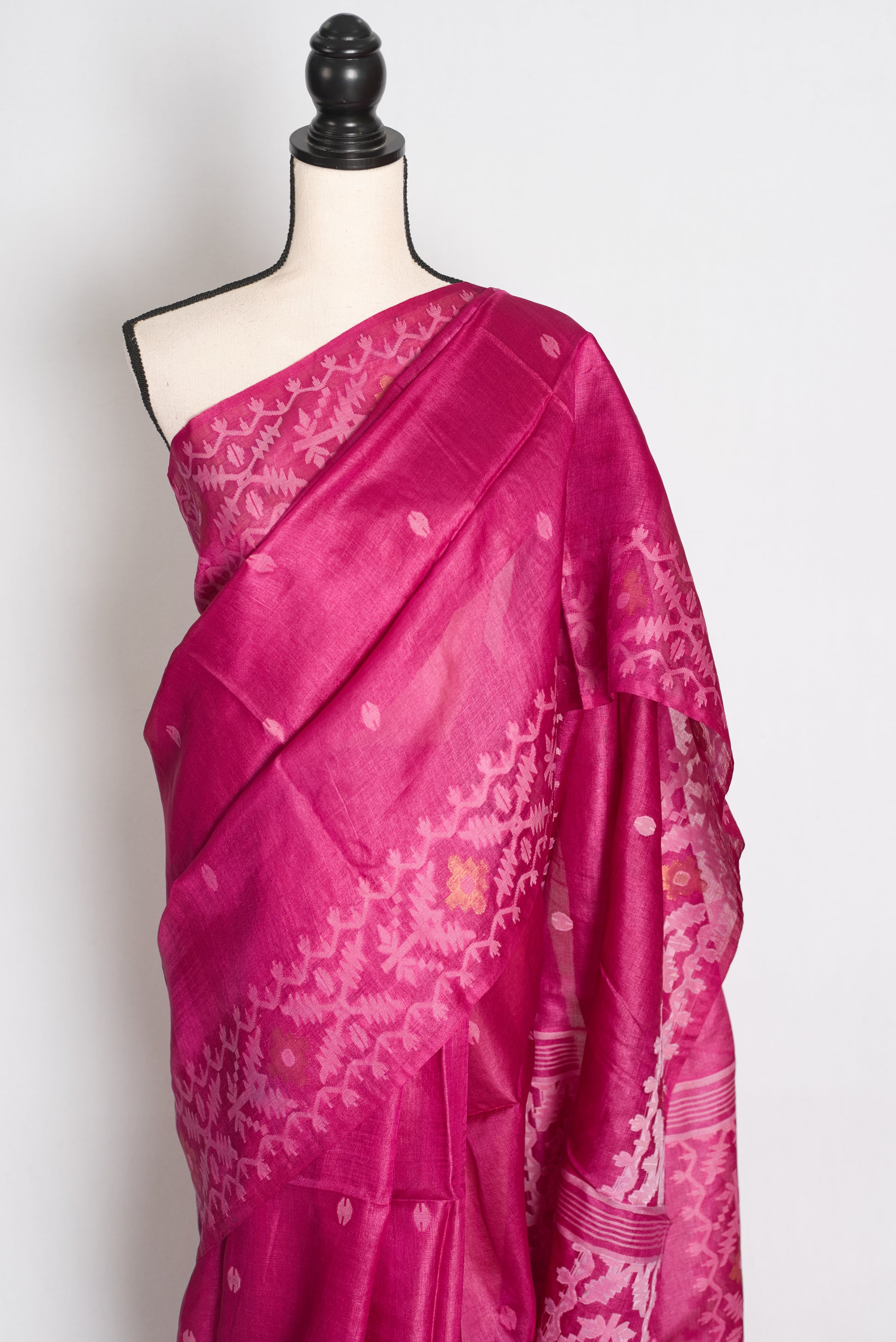 Indrani Rani Pink Bengal Tussar Jamdani Silk Saree | Silk Mark Certified image 6