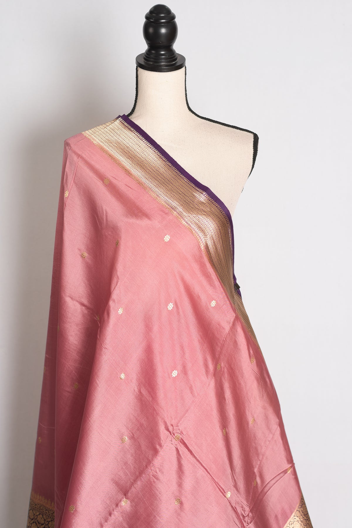 Ritaja: Pastel Purple Banarasi Silk Saree with Contrast Purple Wide Border image 4