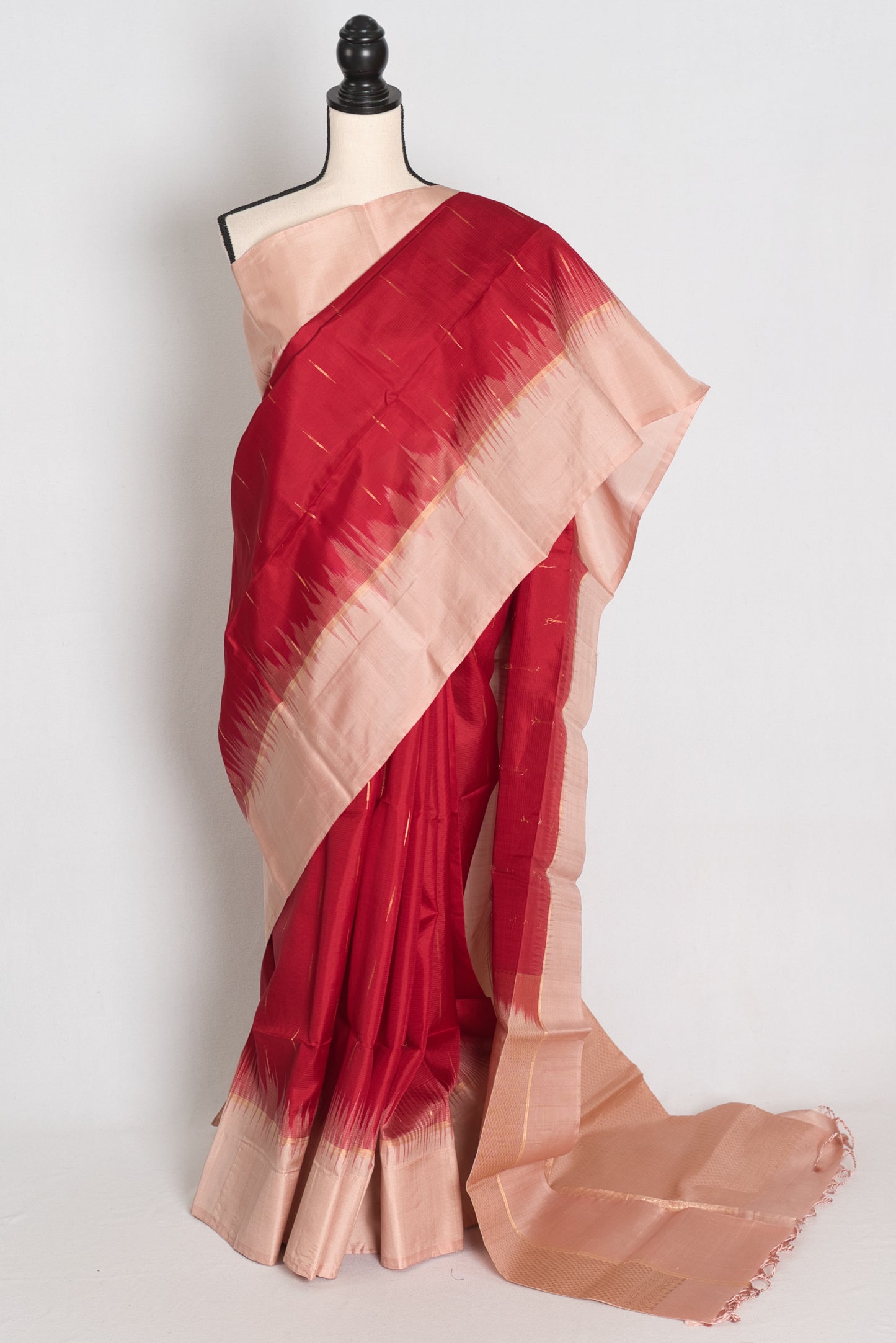 Mythelli : Crimson Red and Peach Lightweight Kanjivaram Silk Saree image 0