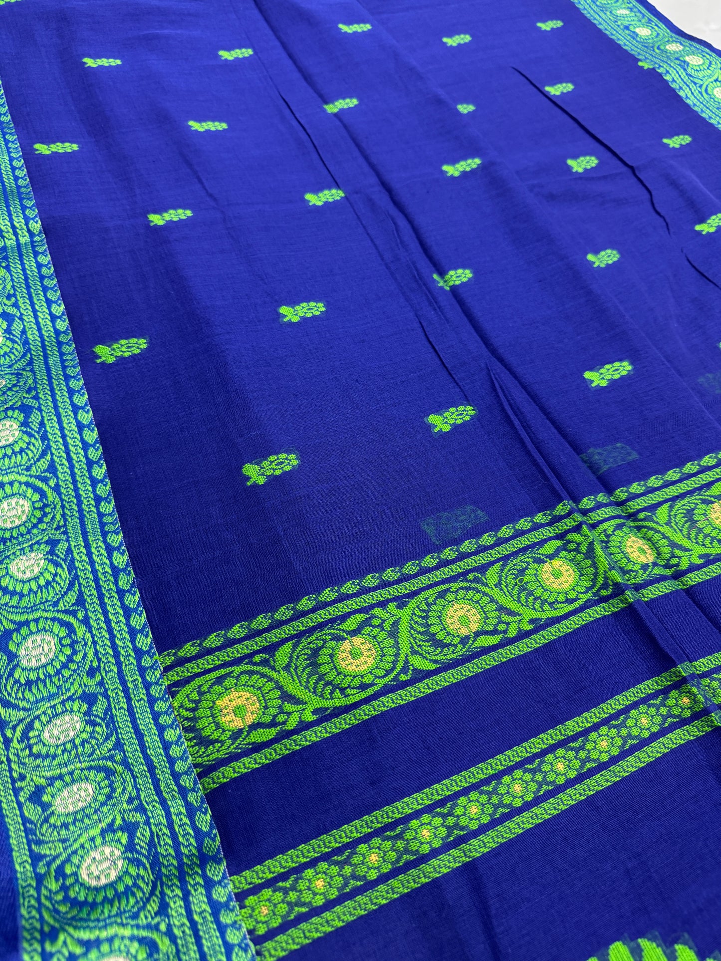 Gayetri : Blue and Green Cotton Baluchari Saree image 5