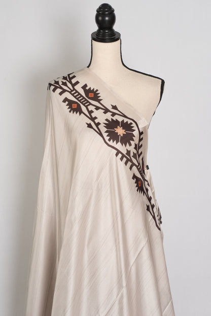 Rita | Cement White Soft Satin Saree with Traditional Kolka Prints image 4