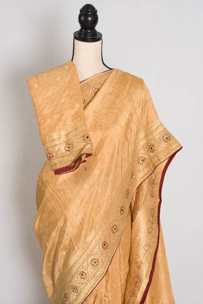 Benu : Beige and Gold Dola Silk Banarasi Saree with Hand-Embroidered Work image 2