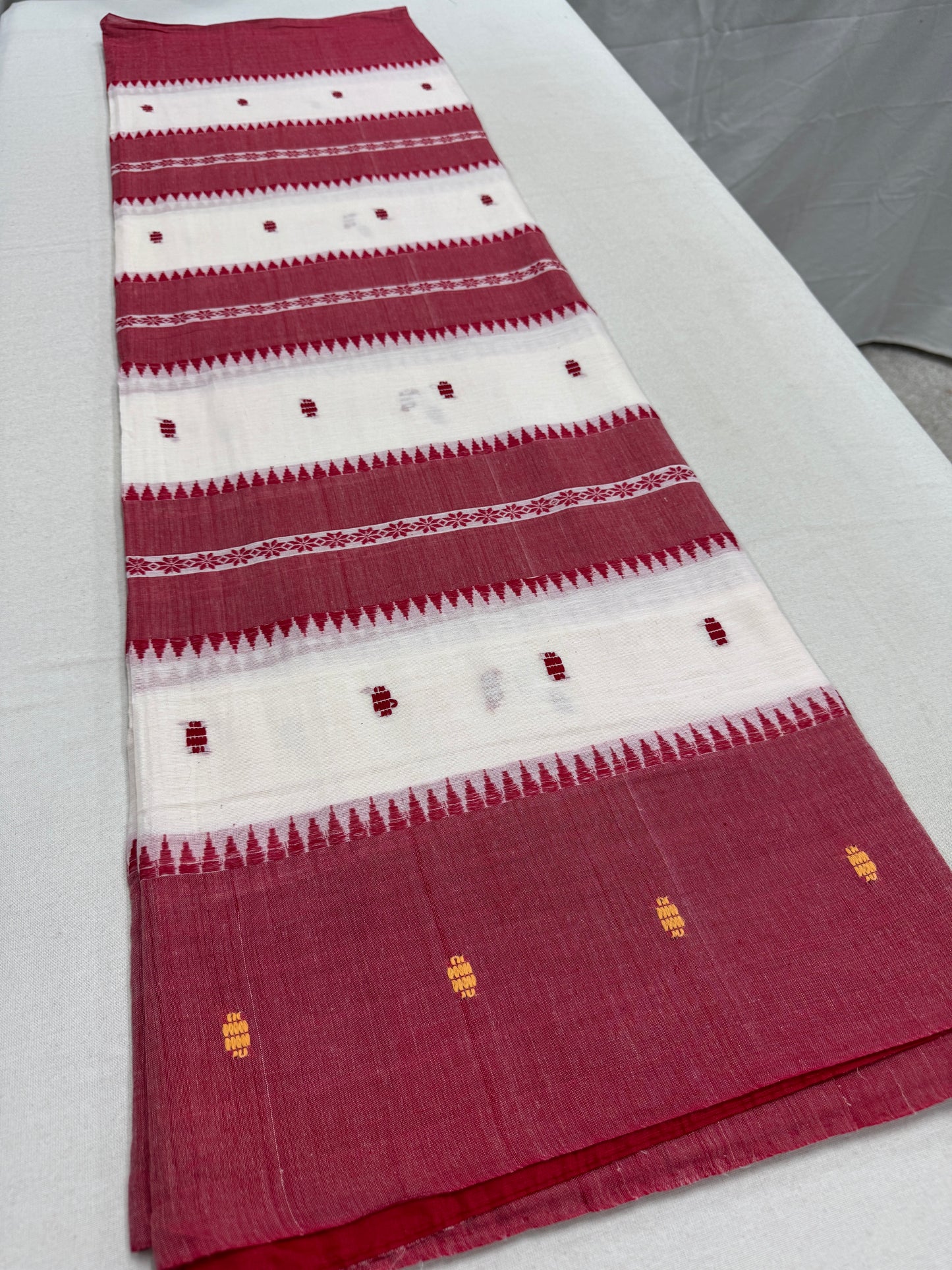 Sohini : White and Red Horizontal Stripes Dhaniakhali Soft Cotton Saree image 1