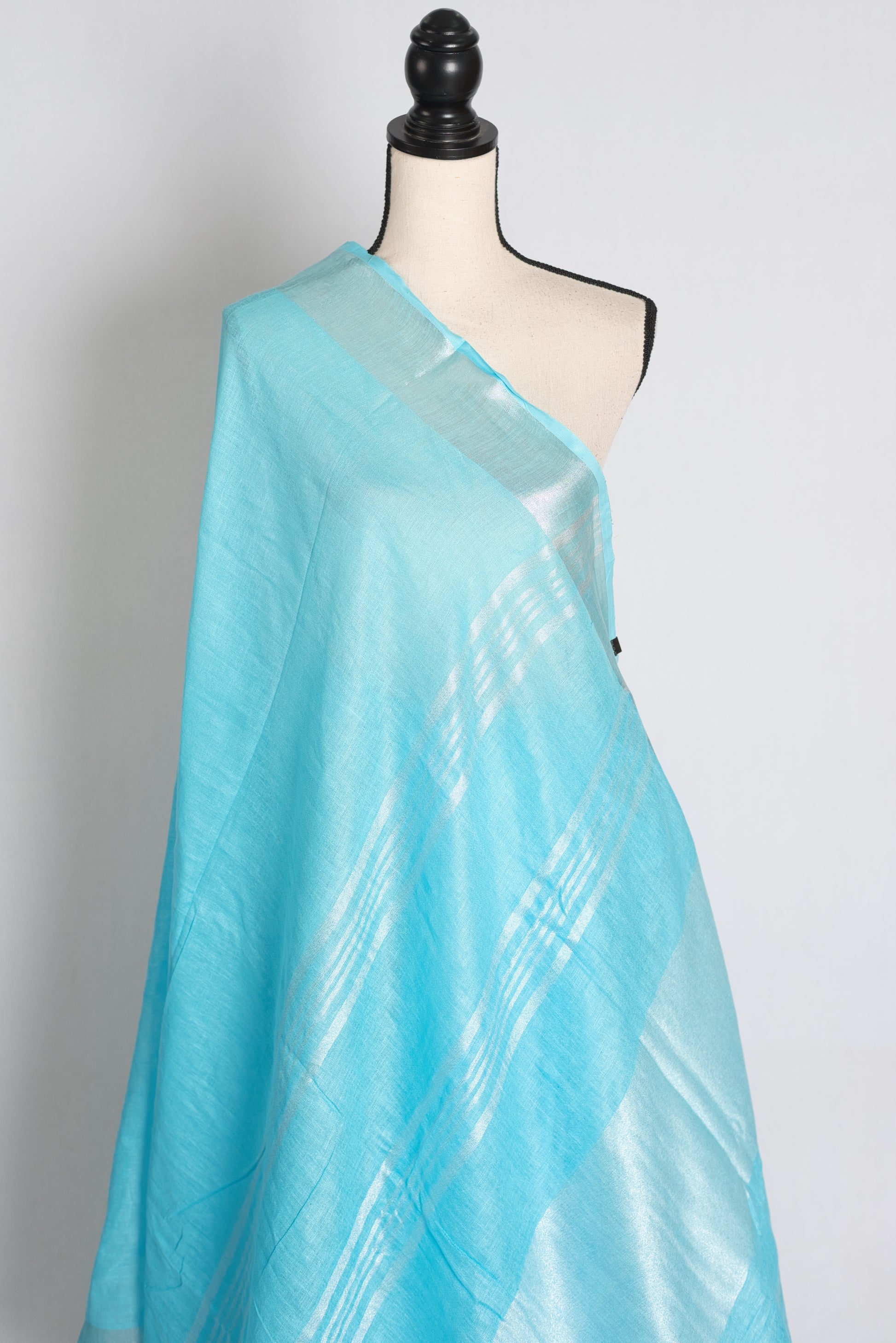 Arusi : Sky Blue Pure Linen Saree with Silver Zari Border image 4