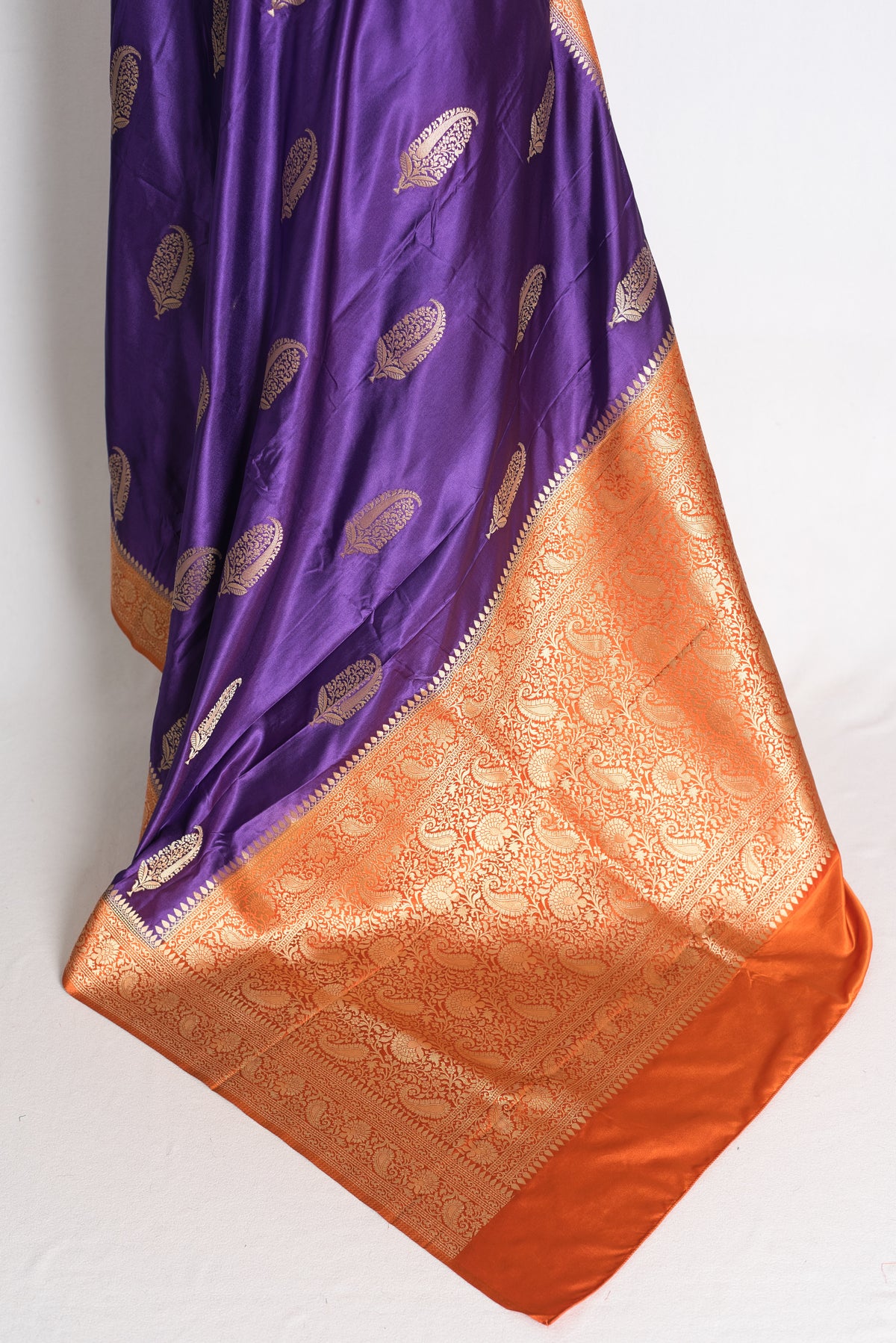 Bani: Purple and Orange Semi Mashru Banarasi Silk Saree with 36 Size Blouse image 5