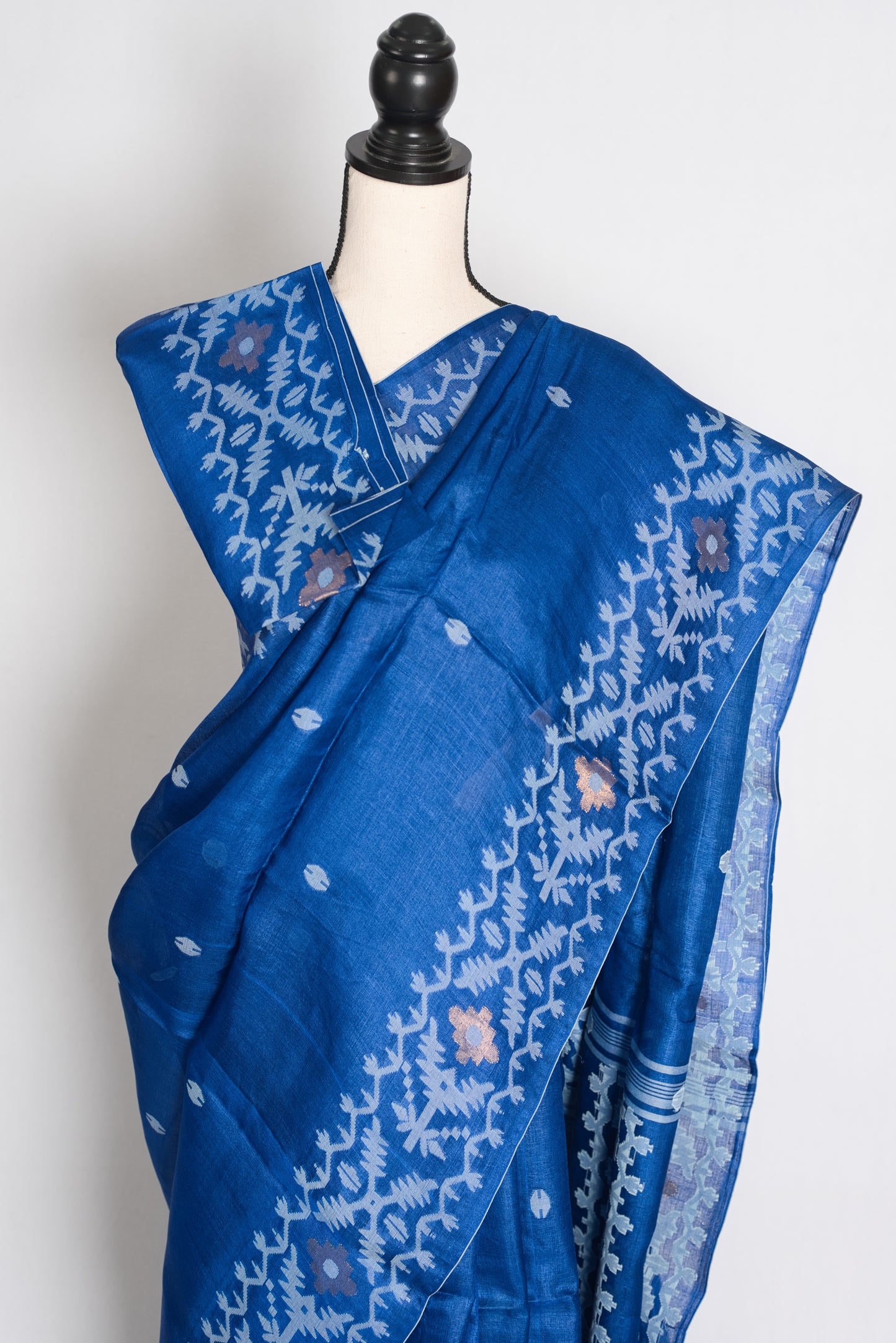 Jamini Royal Blue Bengal Tussar Jamdani Silk Saree | Silk Mark Certified image 3