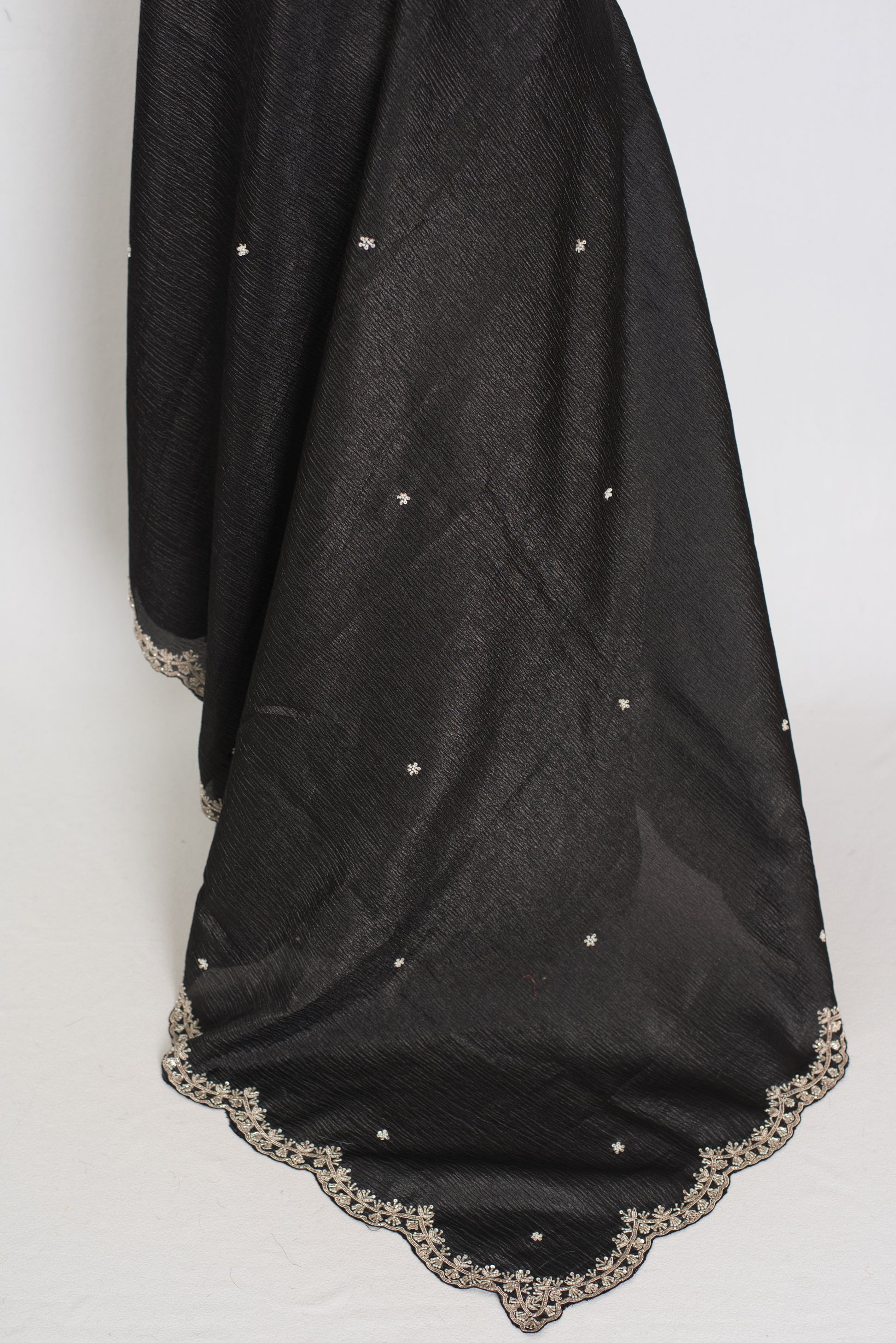 Sunayna | Black Crush Tissue Designer Partywear Saree - Bollywood Fashion image 3